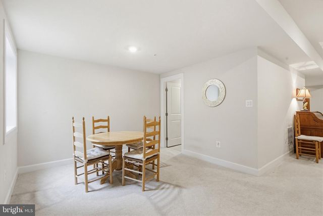 2605 BROADLEAF DR, Frederick, MD 21702