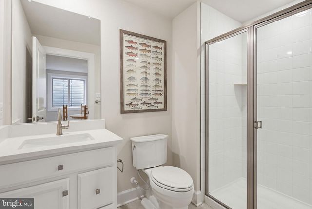 2605 BROADLEAF DR, Frederick, MD 21702