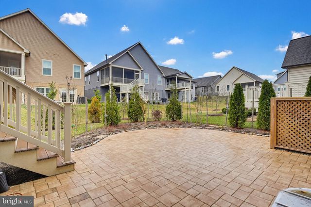 2605 BROADLEAF DR, Frederick, MD 21702