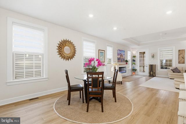 2605 BROADLEAF DR, Frederick, MD 21702