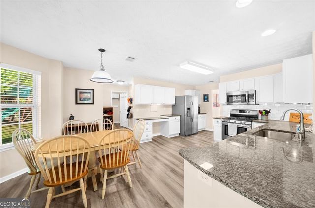1930 Skylar Leigh Drive, Buford, GA 30518