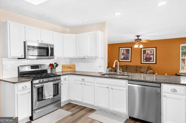 1930 Skylar Leigh Drive, Buford, GA 30518