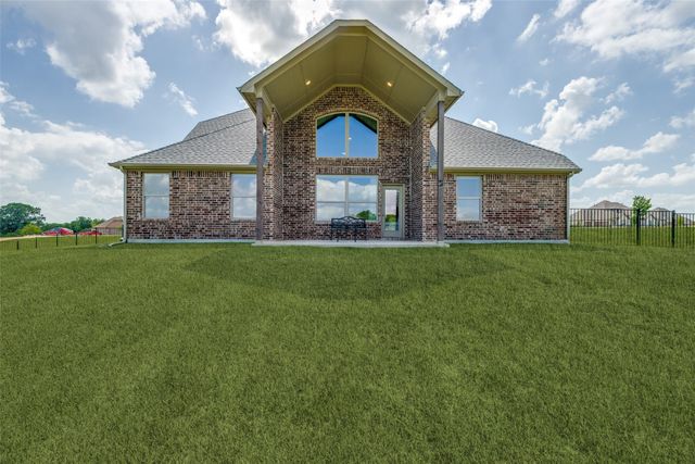 108 Fallen Oak Drive, Mckinney, TX 75071