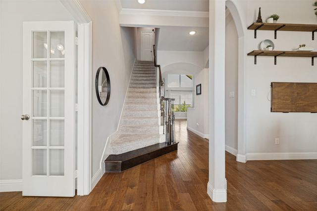 108 Fallen Oak Drive, Mckinney, TX 75071