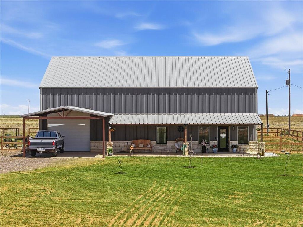 183 Allison Road, Wilson, TX 79381