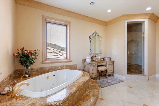 1950 Arielle, Simi Valley, CA 93065