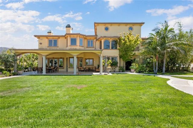 1950 Arielle, Simi Valley, CA 93065