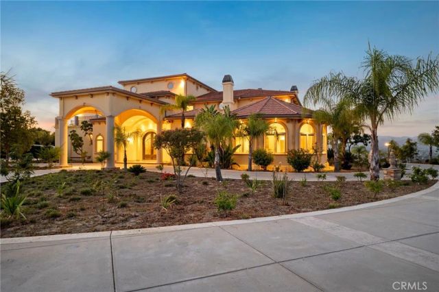 1950 Arielle, Simi Valley, CA 93065