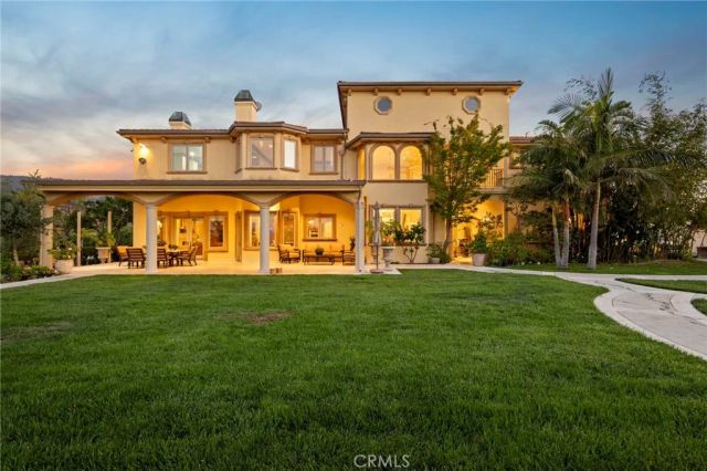 1950 Arielle, Simi Valley, CA 93065