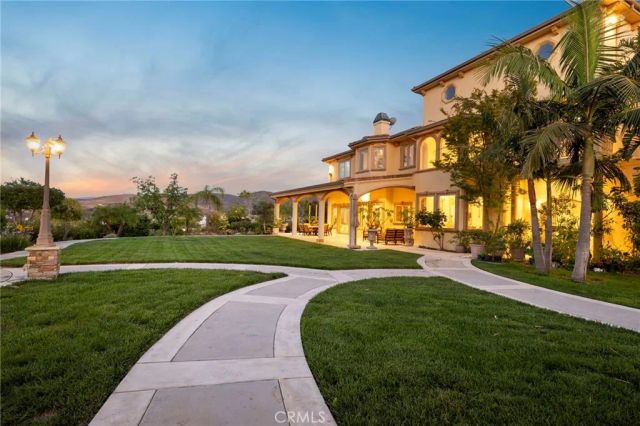 1950 Arielle, Simi Valley, CA 93065