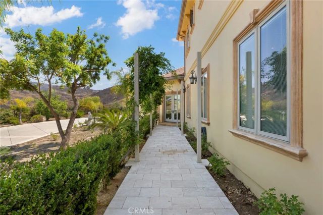 1950 Arielle, Simi Valley, CA 93065