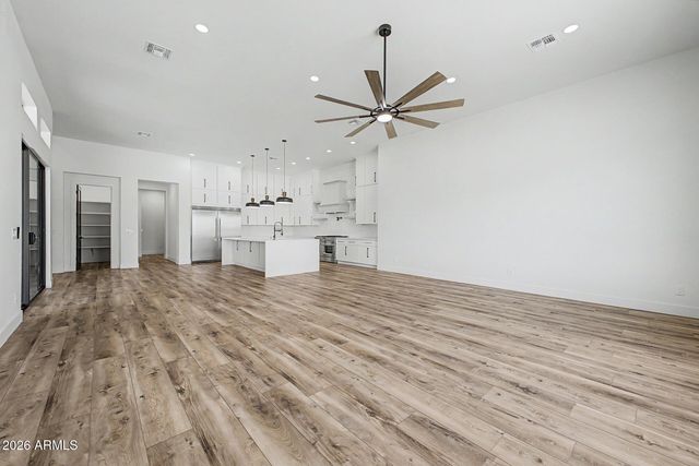 3213 W LIND Road, Queen Creek, AZ 85142
