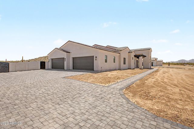 3213 W LIND Road, Queen Creek, AZ 85142