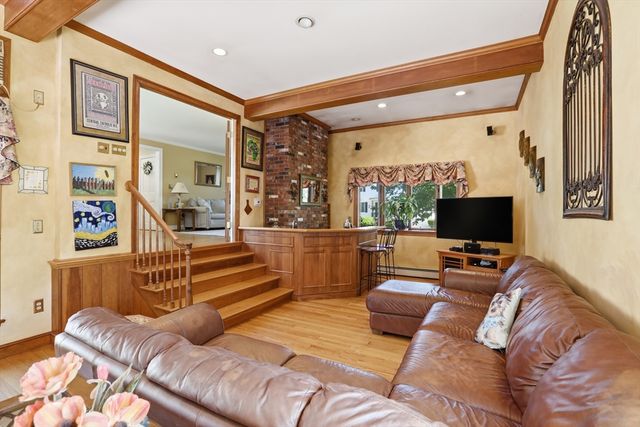 1 Alderbrook Lane, Methuen, MA 01844