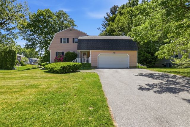 1 Alderbrook Lane, Methuen, MA 01844