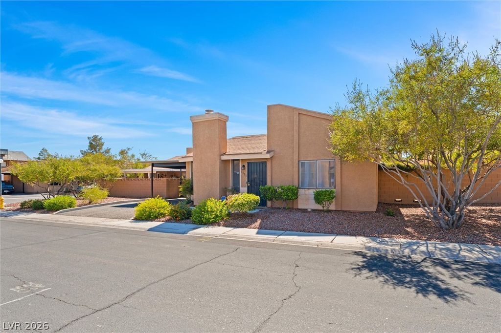 6505 Smokey Pine Way, Las Vegas, NV 89108 — photo 2