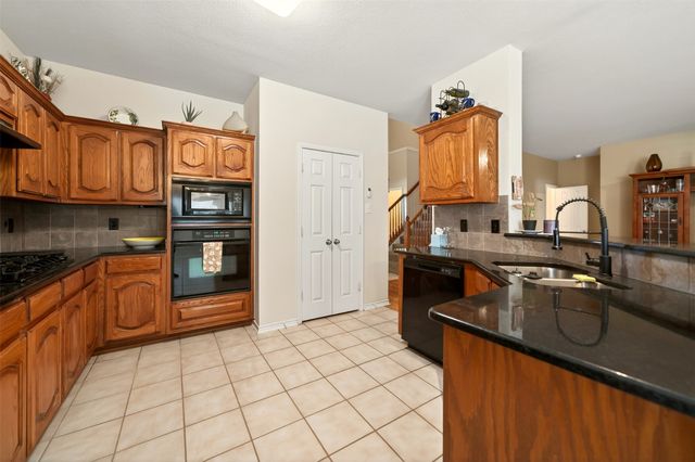 3066 Stoney Hollow Lane, Rockwall, TX 75087