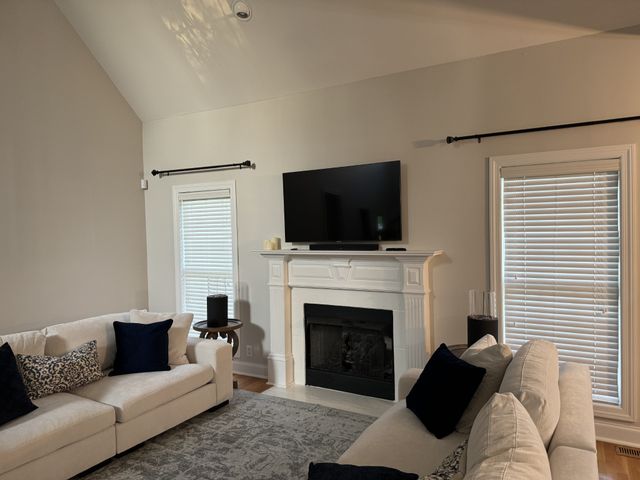 939 John Hood Dr, Rockvale, TN 37153