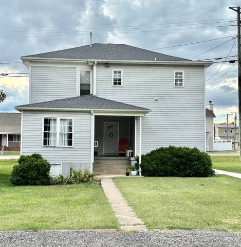 268 N DELPHINE AVE, Waynesboro, VA 22980