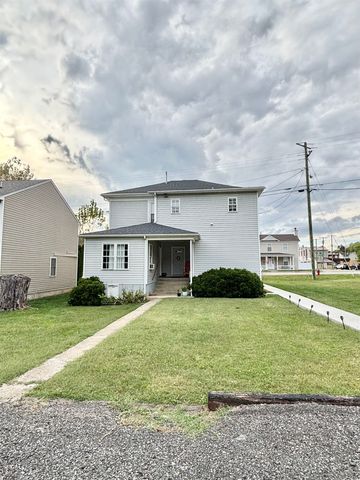 268 N DELPHINE AVE, Waynesboro, VA 22980