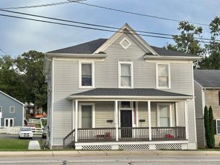 268 N DELPHINE AVE, Waynesboro, VA 22980