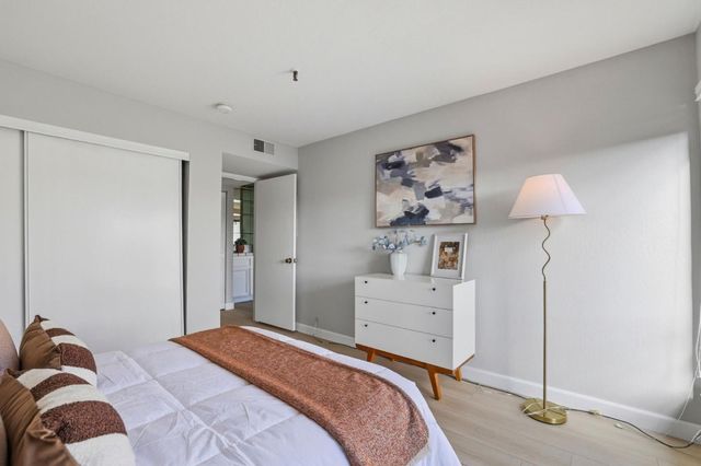 49 Showers Drive N265, Mountain View, CA 94040