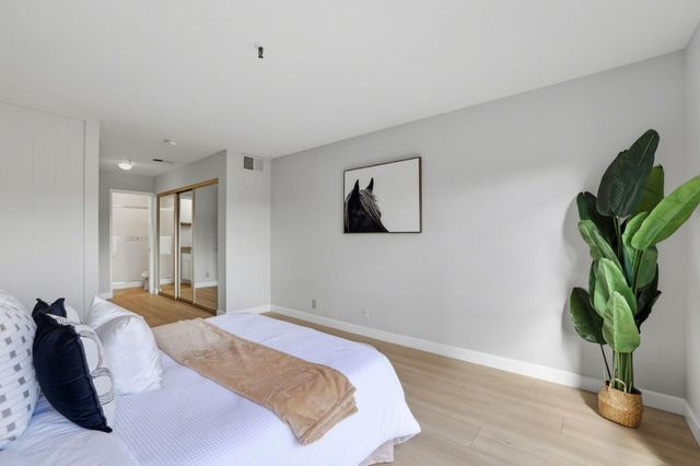 49 Showers Drive N265, Mountain View, CA 94040