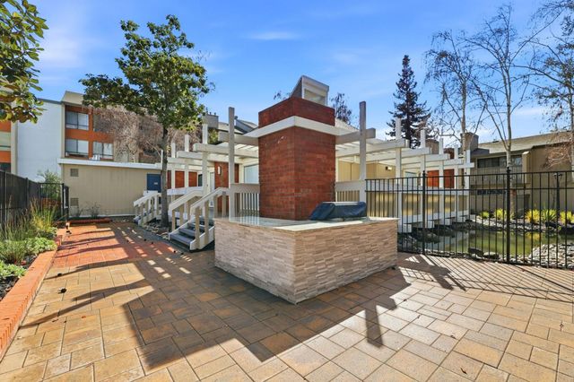 49 Showers Drive N265, Mountain View, CA 94040