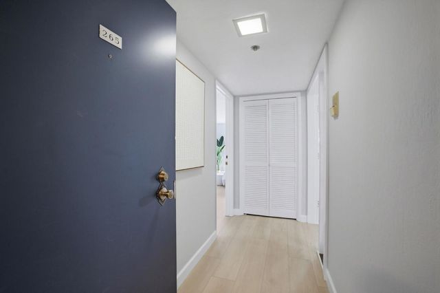 49 Showers Drive N265, Mountain View, CA 94040