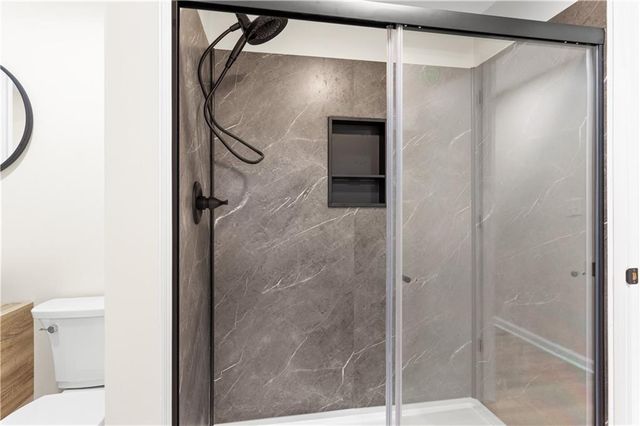 4808 W 77th Terrace, Prairie Village, KS 66208