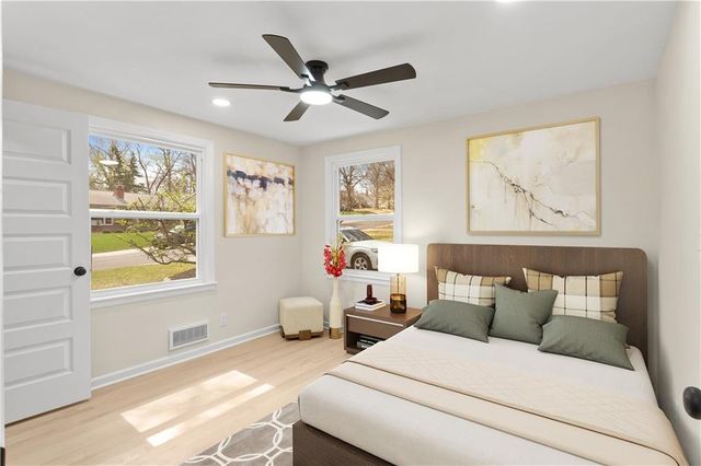 4808 W 77th Terrace, Prairie Village, KS 66208