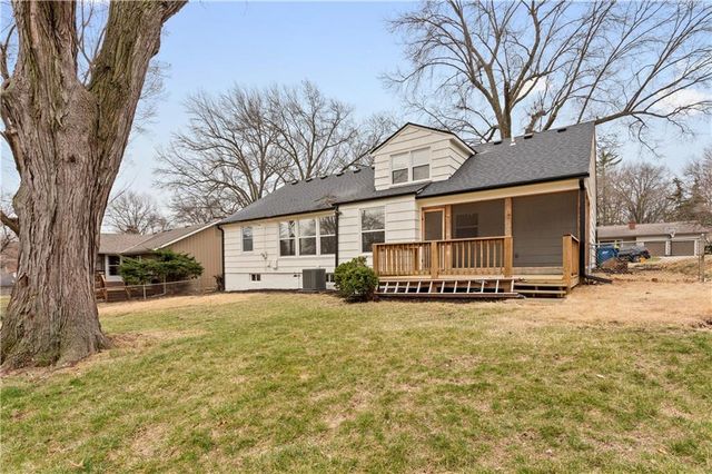 4808 W 77th Terrace, Prairie Village, KS 66208