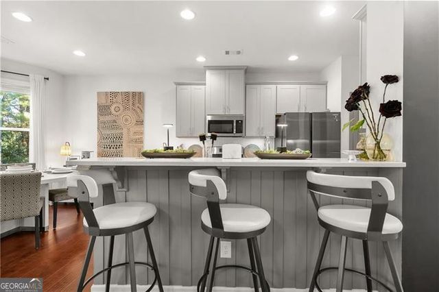 580 MORROW Lane, Atlanta, GA 30331