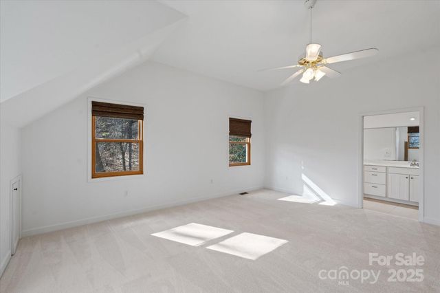 905 Old Fiddle Road, Waynesville, NC 28786