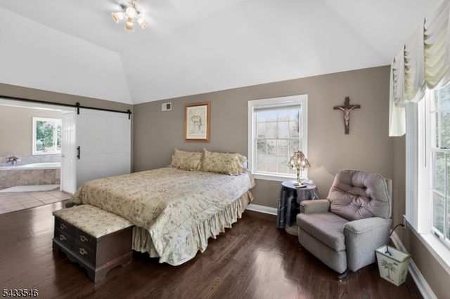 41 Sutton Farm Rd, Delaware Twp., NJ 08822