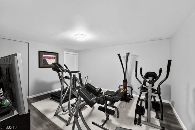 41 Sutton Farm Rd, Delaware Twp., NJ 08822