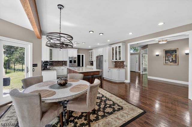 41 Sutton Farm Rd, Delaware Twp., NJ 08822
