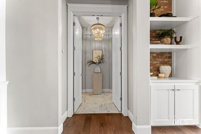 900 S Brentbrook Ln, Eagle, ID 83616