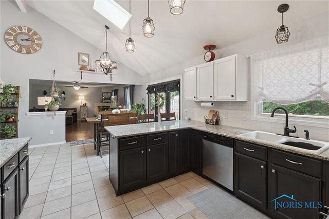 725 Donovan Road, Curtice, OH 43412