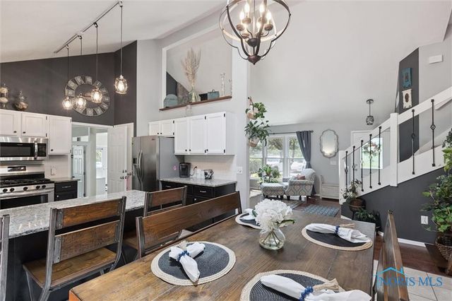 725 Donovan Road, Curtice, OH 43412