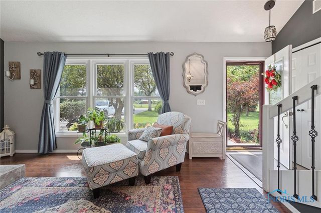 725 Donovan Road, Curtice, OH 43412