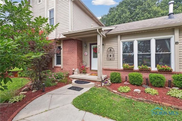 725 Donovan Road, Curtice, OH 43412