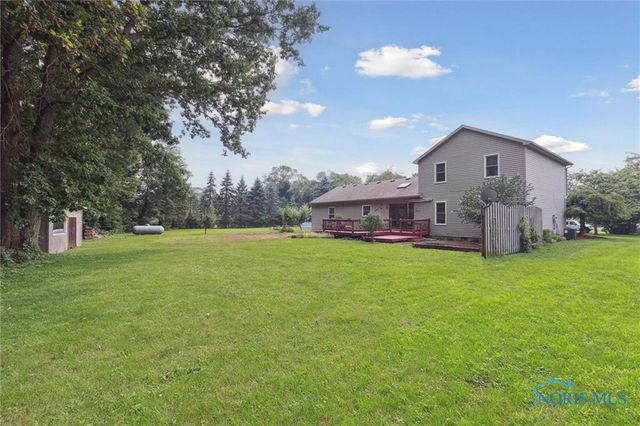 725 Donovan Road, Curtice, OH 43412