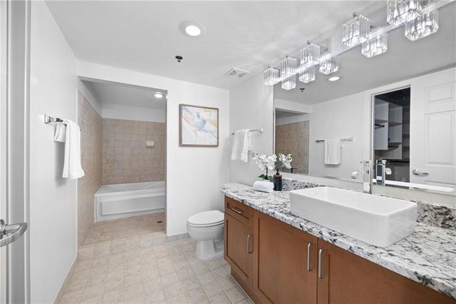 572 Edgewood Avenue NE 301, Atlanta, GA 30312