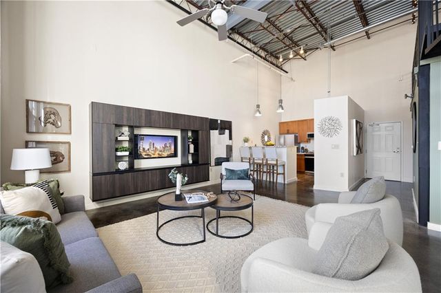 572 Edgewood Avenue NE 301, Atlanta, GA 30312