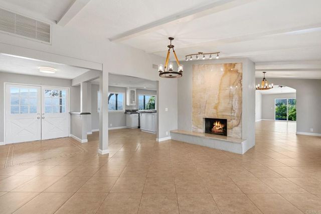 20063 Elfin Forest Lane, Escondido, CA 92029