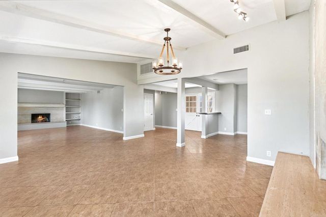 20063 Elfin Forest Lane, Escondido, CA 92029