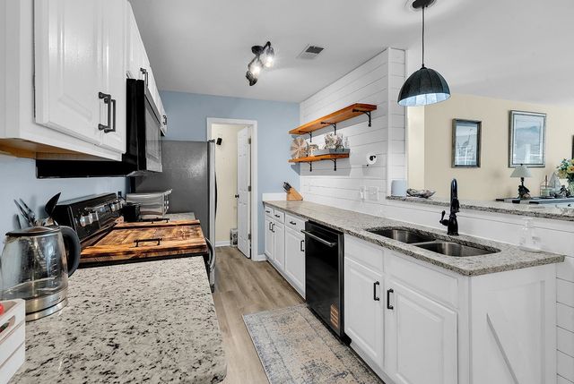 45 Woodhaven Dr Unit D, Murrells Inlet, SC 29576