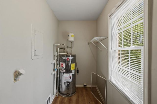 296 Bromack Drive SE, Atlanta, GA 30315