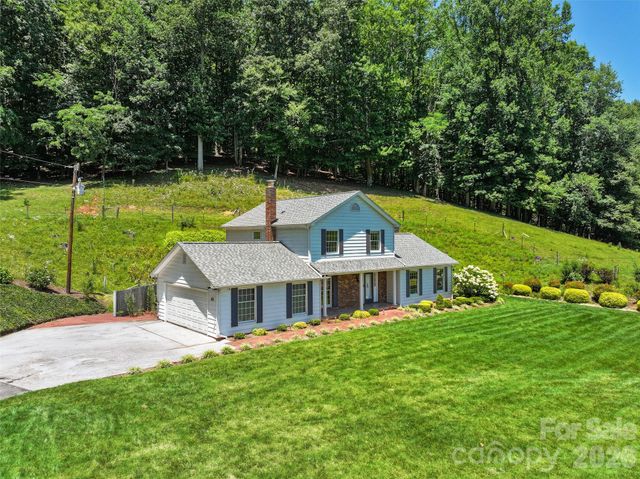 121 Fortner Drive, Waynesville, NC 28786
